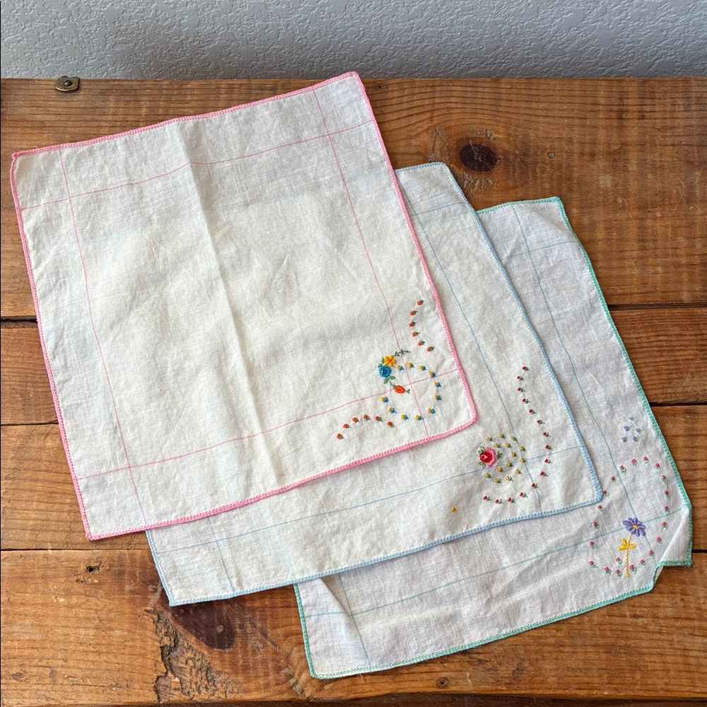 Vintage Embroidered Handkerchief Bundle of 3 Cottagecore Quirky Eclectic Grandma